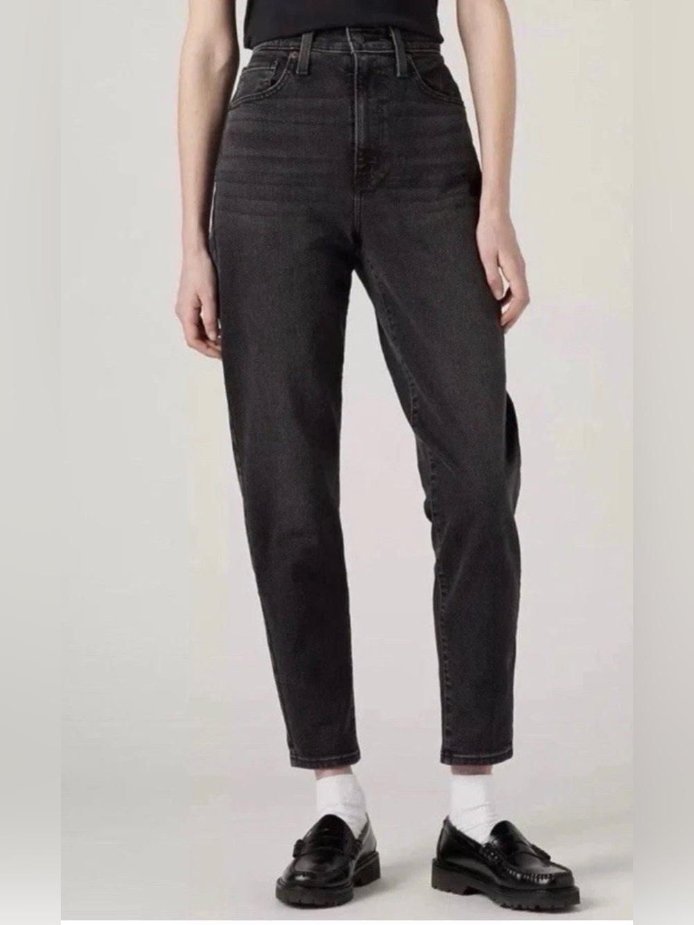Levi’s Women’s High Waisted Mom Jeans Washed Black Sz 29X27 NWT